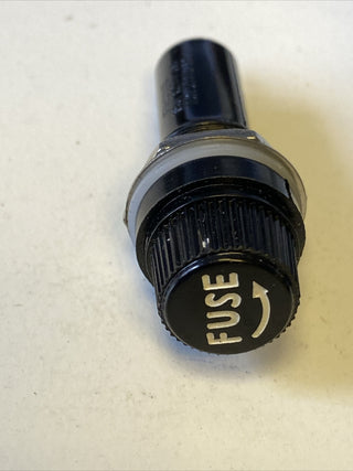 110x SICHERUNGSSTECKDOSE; ZH5; 5255; FI 6,3X32MM; PRO PANEL; 10A; 250V AC;0