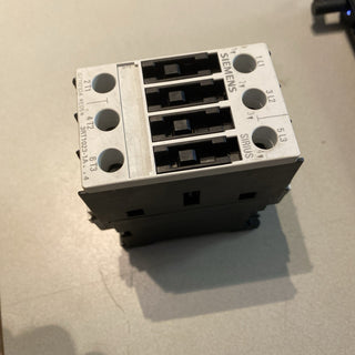 Siemens SIRIUS Leistungsschütz 3RT1023-1AF04 (Baugröße S0, 4kW, 110V AC) – Gebra