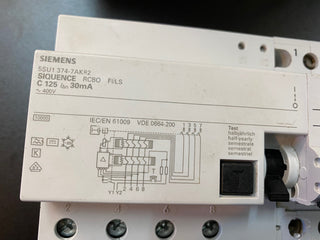 Siemens SENTRON FI/LS-Schalter (5SU1374-7AK82) - Neu, unbenutzt1