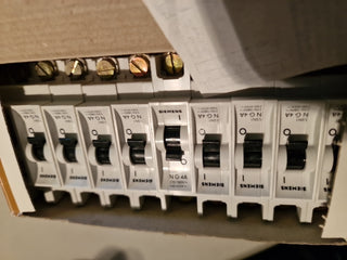 9x Siemens 5SN1 Sicherungsautomat Leitungsschutzschalter N G 4A – Neu2