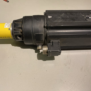 Indramat MAC90B-0-PD-3-C/110-B-1/S005 Servomotor + Stegmann encoder AG 661 195