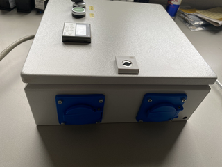 RITTAL STEUERUNGSKASTEN EB1555 MIT TIMMER 1