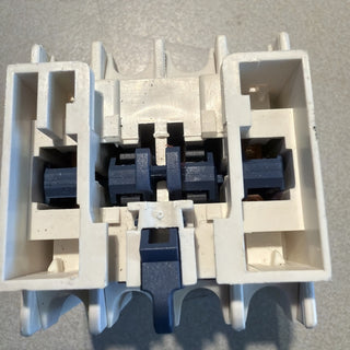 LADN22 SCHNEIDER ELECTRIC, Schneider Electric Hilfsschalterblock690V2