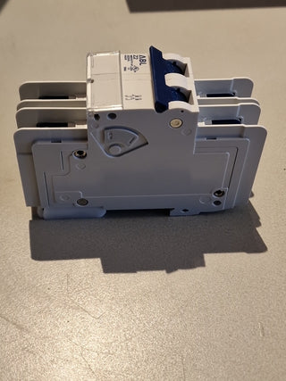 ABL Sursum 2Z2UL   Leitungsschutzschalter480Y/277VAC1