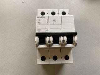 Siemens 5SJ63 C40 – 3‑poliger Leitungsschutzschalter 400 V – MCB C40A0