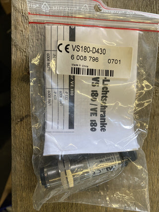 VS180-D430 Photoelectric Sensor 12-24V0