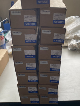 50x OMRON XW5T-P4.0-1.1-2BL Reihenklemme Doppelstock Push-In 4mm² Blau NEU4
