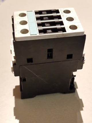 Siemens SIRIUS 3RT1024-1B..0 + 3RT1926-1CB00 + 3RH1921-1FA22 TOP ZUSTAND1