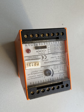 ifm electronic A300 Stillstandswächter Typ: AZ 33-B DA0001 – Gebraucht2