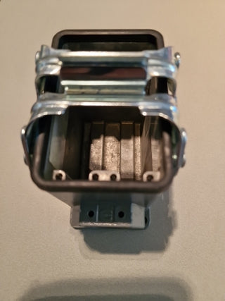 Harting Han 32A-ASG1-QB-M32 Sockelgehäuse 19200320232 neu0