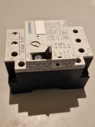 Siemens Motorschutzschalter / Leistungsschutzschalter / 2,4A-4A / 3VU1300-1MJ003