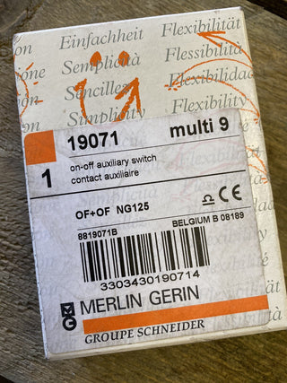 Merlin Gerin 19071 Hilfsschalter (OF+OF) für NG125 – NEU & OVP0
