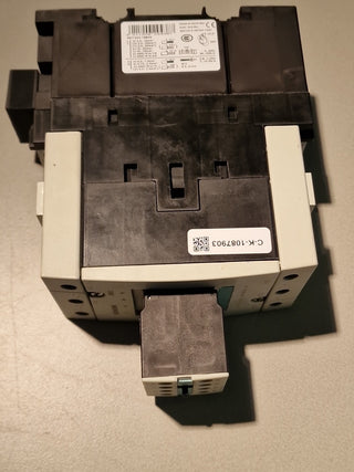 Siemens 3RT1044-1AP04 Schütz 30KW Spule 230VAC#1210