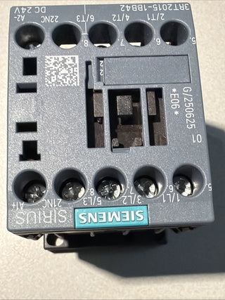 Siemens SIRIUS Leistungsschütz 3RT2015-1BB42 – NEU6
