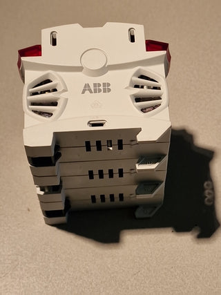 ABB ISS63/3 Sicherungssockel 63A 400V VDE 0636#110