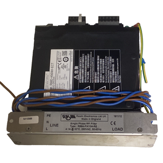 Omron R88D-KN04H-ECT AC Servo Drive G5 Serie 400W EtherCAT Industrielle Automat