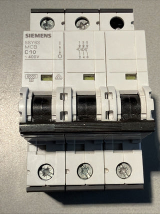 Siemens 5SY63 MCB C10 Leistungsschutzschalter ~ 400V5