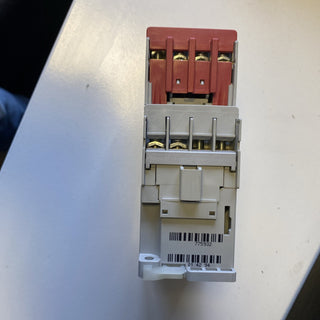 Allen-Bradley 700S-CF620EJBC Sicherheits-Hilfsschütz –  NEU4
