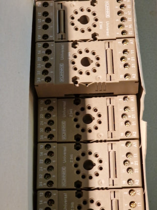 7x Kuhnke Z345 Universal Relaissockel Relaisfassung Schraubanschluss EN50022 OVP4