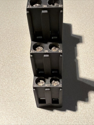 3er-Pack Weidmüller Relaissockel SRC 2CO | RIDERSERIES FG (Art.-Nr. 8690830000)3