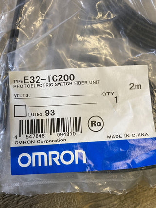 Omron E32-TC200 Lichtwellenleitereinheit Lichtleiter-Einweglichtschranke 2m1