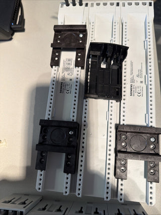 7x Siemens 8US1251-5NT10 Sammelschienenadapter1
