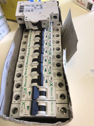 https://i.ebayimg.com/00/s/MTYwMFgxMjAw/z/TjcAAOSwx45guRHZ/$_57.JPG