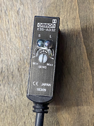 Omron E3S-AD32 Lichtschranke / Lichttaster – Neu (ohne OVP)1