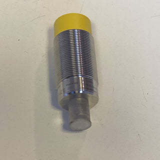Ifm Electronic Induktiver Sensor PNP GI701S0