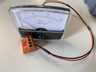 Micronta 0-15V DC Analog Panel Meter (Modell 270-1754) – Unbenutzt2