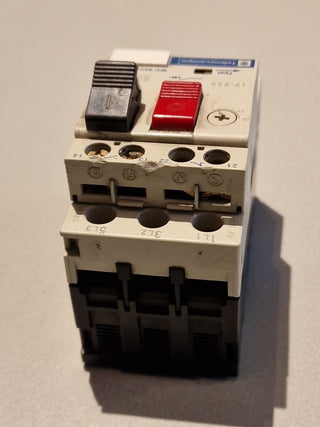 Telemecanique Motorschutzschalter GV2-M21 circuit breaker 17-23A2
