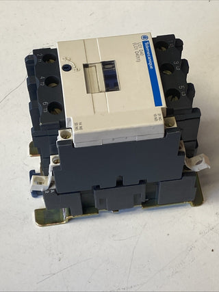 Telemecanique LC1D4011 Leistungsschütz / Contactor - 110V AC - 40A - TeSys D4