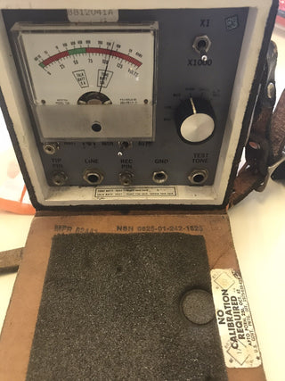 Von Canoga-Perkins PR25A US ARMY LEITER TAGGER ANALYSATOR PR25A TELEFON CO. TEST0