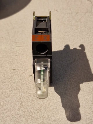 TELEMECANIQUE ZAL-VB4 ZALVB4 SCHÜTZ ID61644 BIS ZU 24 MONATE GEWÄHRLEISTUNG3
