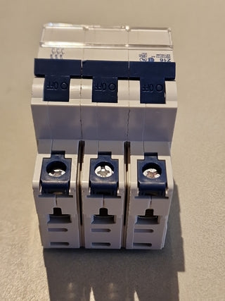 ABL 3Z16UM Leitungsschutzschalter 16A 480Y/277VAC neu1