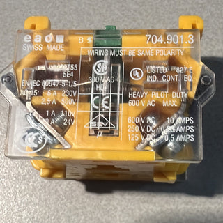 704.901.3 Kontaktelement 22mm 04 -40-55°C für Frontelement 500VAC 10A EAO0