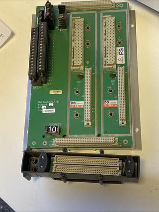 TRICONEX 7400209-040 REV B1 | Communication Module Base Plate8