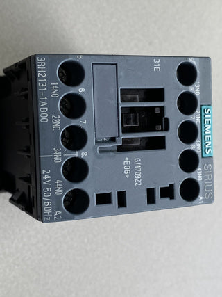 3RH2131-1AB00 SIEMENS Schütz: 4-polig; NC + NO x3; 24VAC; 10A; DIN,für Frontplat2
