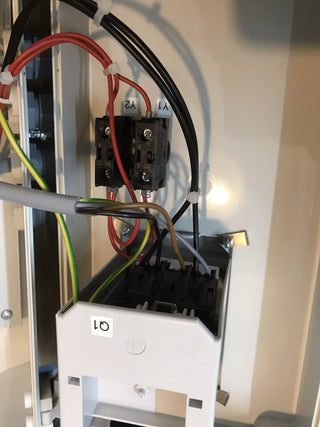 2x Eaton Cutler-Hammer XTPBXENASES65 Isolierstoffgehäuse IP65 inkl. Not-Aus9