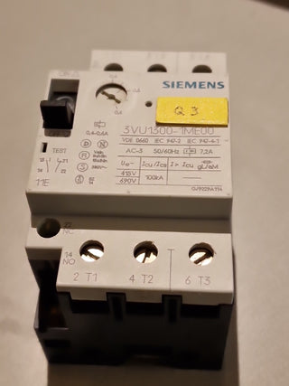 Siemens 3VU1300-1ME00 Leistungsschütz 50/60Hz 0,4-0,6A Schütz0