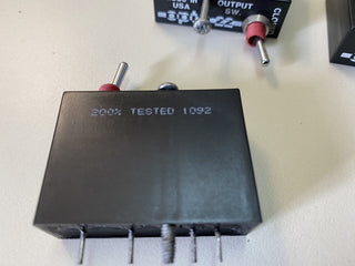 4x Solid State Relais, Elektronisches Lastrelais, OPTO 22, Model OUTPUT SW 2