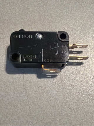 1PC V-15-1A6 Self-resetting travel limit switch Micro switch 15A250V1
