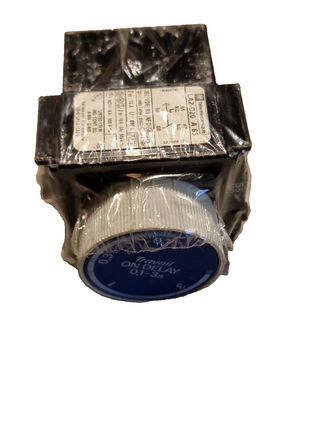 Telemecanique Zeitrelais LA2-D20 A65 time relay on delay LA2D20A65 0,1-3s1