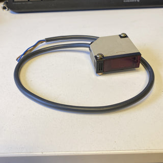 E3JK-R2M2 Omron SENSOR7