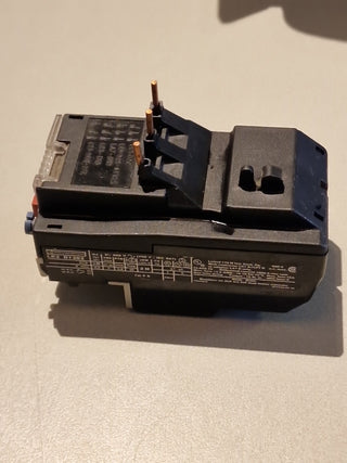 Telemecanique LR2 D13 Motorschutzrelais Thermisches Überlastrelais Gebraucht2