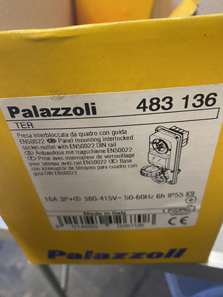 Palazzoli 483136 - TER fest verriegelte Buchse mit EN50022 Schiene für die Insta0