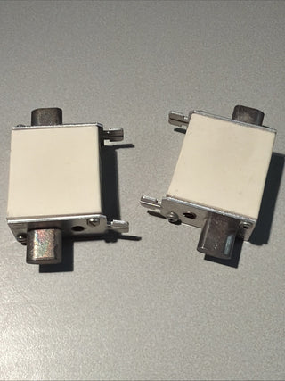 2x EBAMAT NH-Sicherungseinsatz mit 50 A Nennstrom3