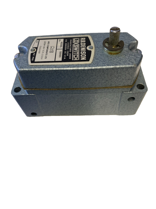 R.B. Denison Loxswitch Modell M Limit Switch / Grenztaster – NEU & OVP3
