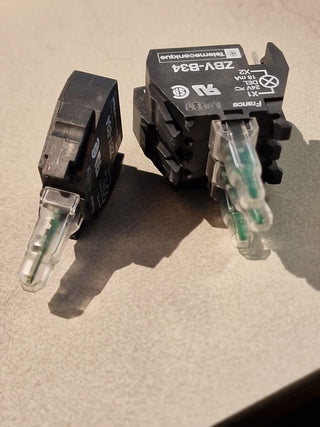 4xTelemecanique Pushbutton Light Module 24V 18mA 22mm Model2