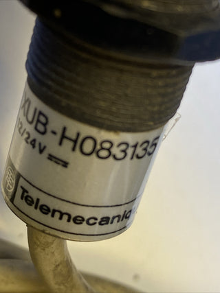 Telemecanique Optischer Sensor XUB-H083135 (M18) – Gebraucht4